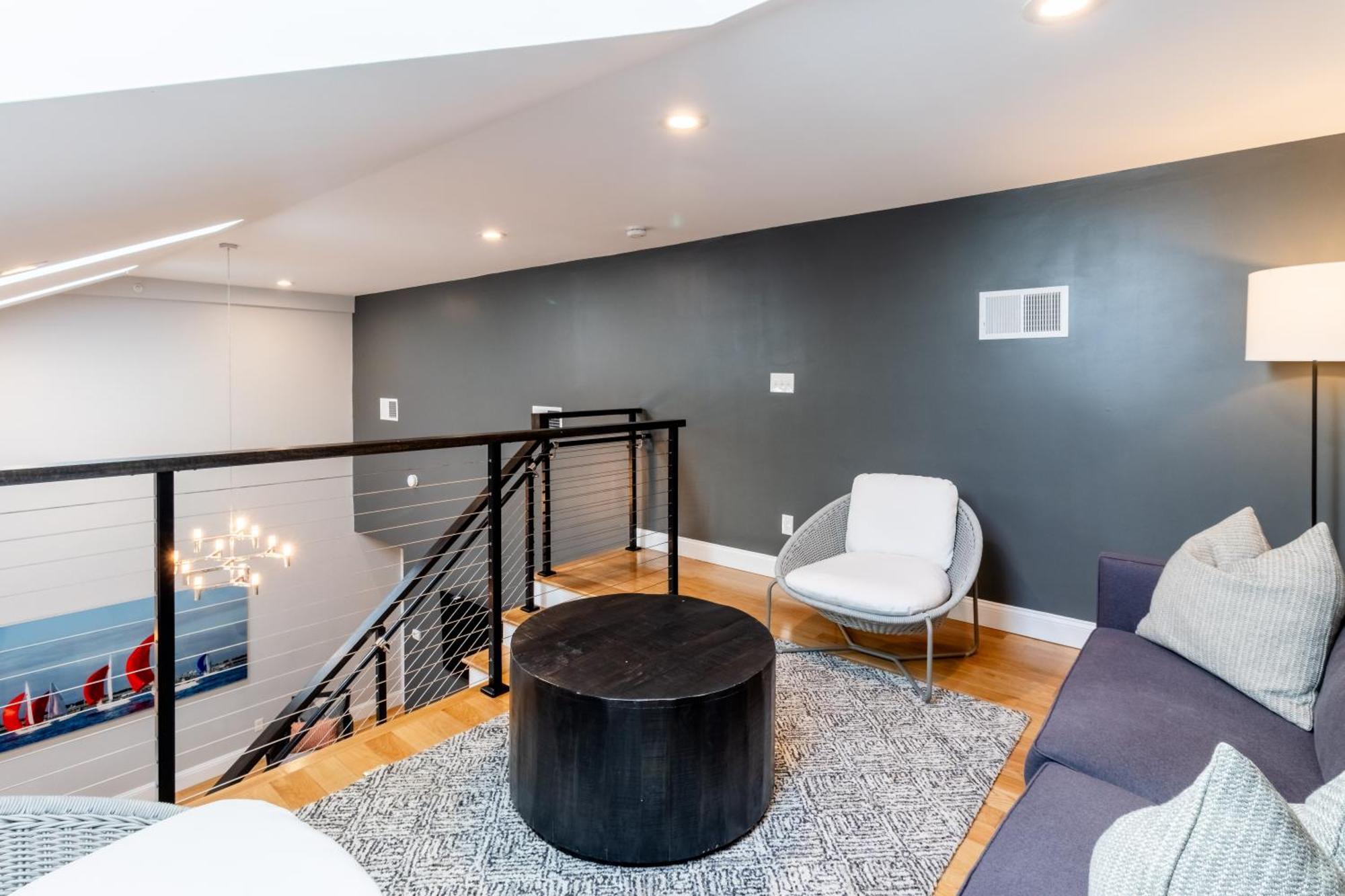 The Newport Lofts - Brick Market Place Exterior photo